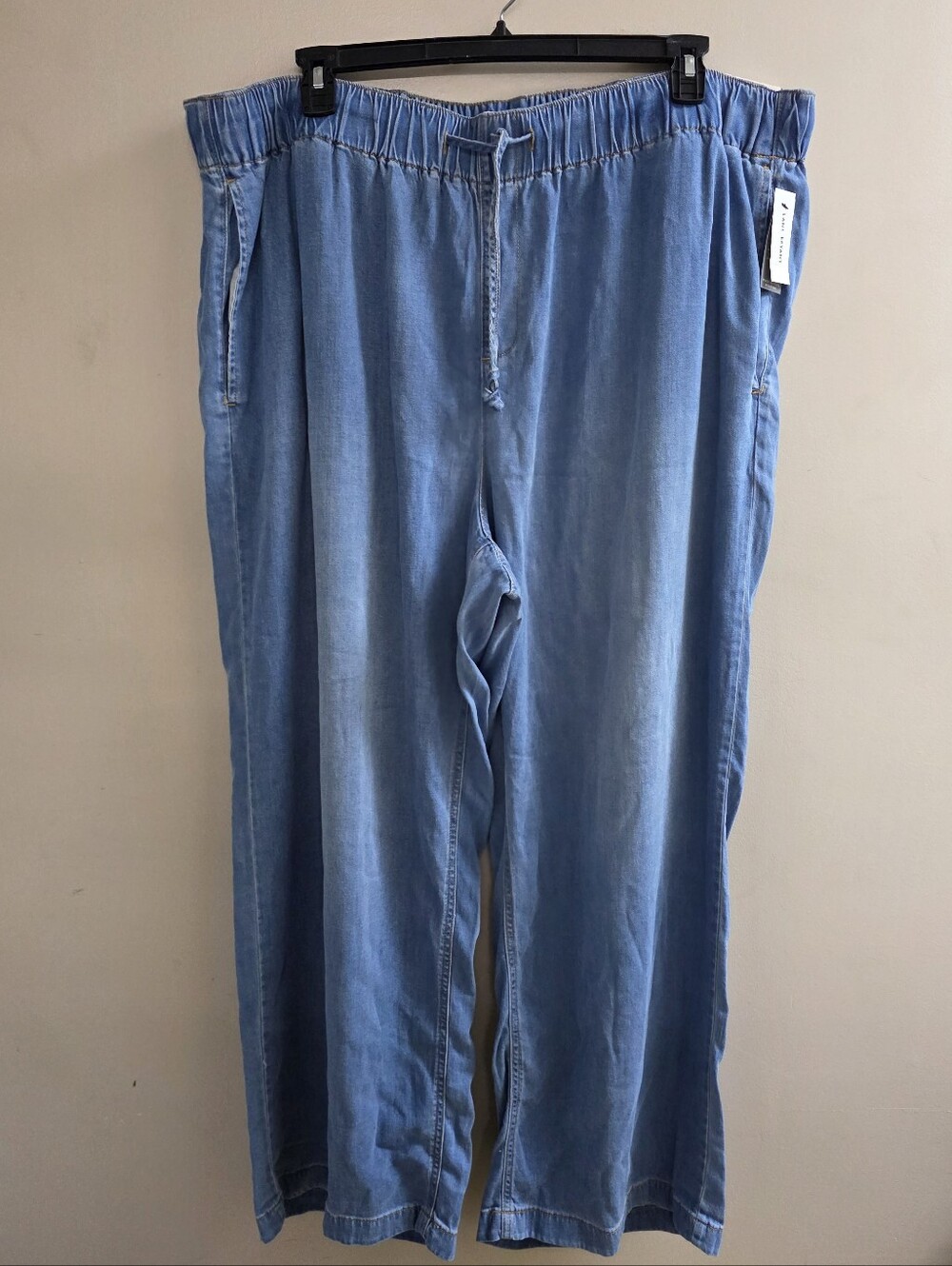 NWT Lane Bryant High Rise Pull On Straight Denim Pants Sz 22 Plus Size